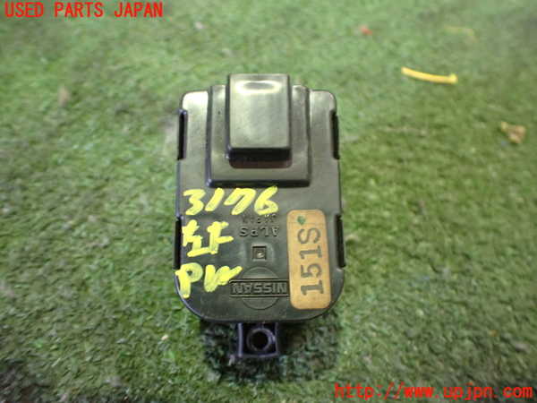 2UPJ-31766245]フェアレディZ(GZ32)左パワーウィンドウスイッチ 中古_m0002.jpg