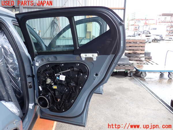 2UPJ-31771290]ボルボ・XC40(XB420TXCM)右後ドア (43R-00048) 中古_m0003.jpg