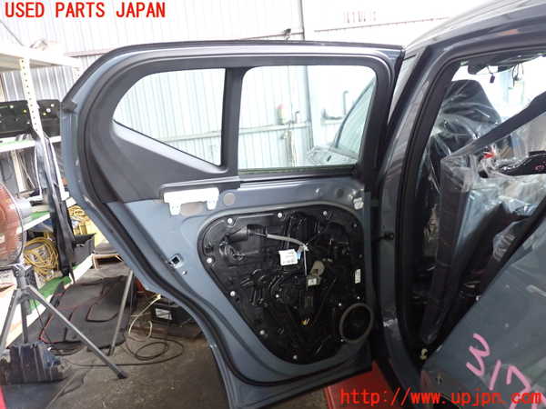 2UPJ-31771320]ボルボ・XC40(XB420TXCM)左後ドア (43R-00048) 中古_m0003.jpg