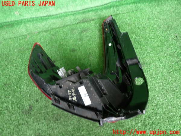 2UPJ-31771530]ボルボ・XC40(XB420TXCM)右テールランプ 中古_m0003.jpg