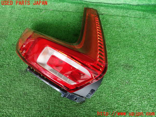 2UPJ-31771536]ボルボ・XC40(XB420TXCM)左テールランプ 中古_m0001.jpg