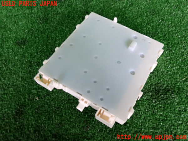 2UPJ-31776147]ボルボ・XC40(XB420TXCM)コンピューター2 中古_m0002.jpg