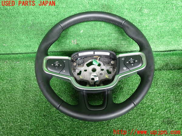 2UPJ-31777855]ボルボ・XC40(XB420TXCM)ステアリングホイール 中古_m0001.jpg