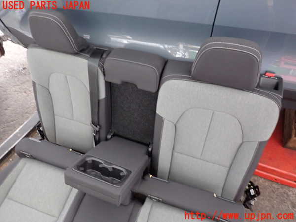 2UPJ-31777385]ボルボ・XC40(XB420TXCM)リアシート 中古_m0002.jpg