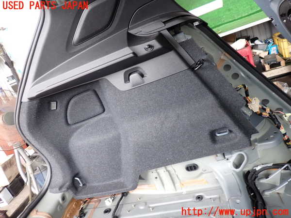 2UPJ-31777680]ボルボ・XC40(XB420TXCM)左リアピラートリム 中古_m0003.jpg