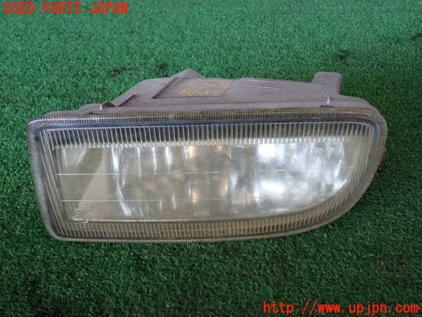 2UPJ-31781182]ランクル100系(UZJ100W)左フォグ 中古_m0001.jpg