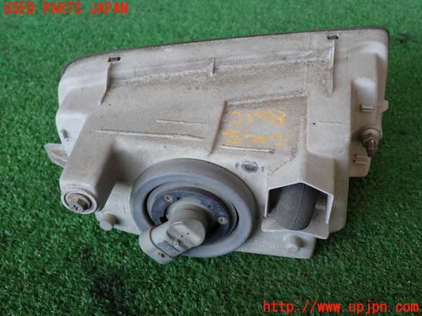 2UPJ-31781182]ランクル100系(UZJ100W)左フォグ 中古_m0003.jpg