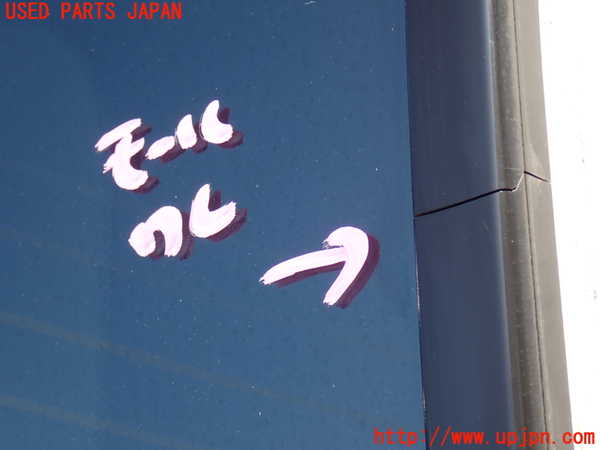 2UPJ-31781380]ランクル100系(UZJ100W)右クォーターガラス (43R-00073) 中古_m0002.jpg