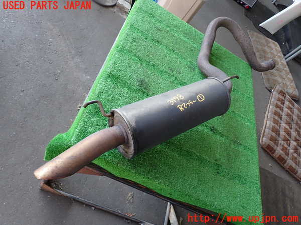 2UPJ-31782671]ランクル100系(UZJ100W)リアマフラー1 中古_m0001.jpg