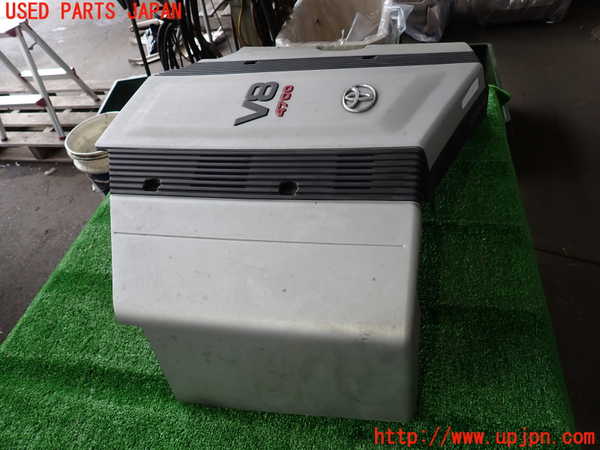 5UPJ-31782160]ランクル100系(UZJ100W)エンジンアッパーカバー 中古_m0003.jpg