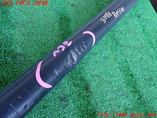 2UPJ-31783410]ランクル100系(UZJ100W)リアプロペラシャフト (ジャンク品) 中古_m0002.jpg