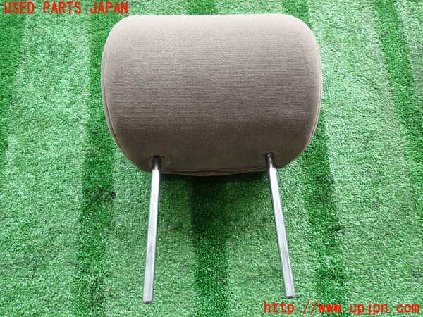 2UPJ-31787070]ランクル100系(UZJ100W)助手席ヘッドレスト 中古_m0001.jpg