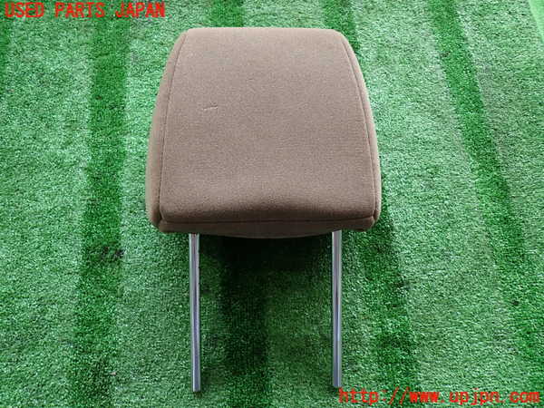 2UPJ-31787070]ランクル100系(UZJ100W)助手席ヘッドレスト 中古_m0002.jpg