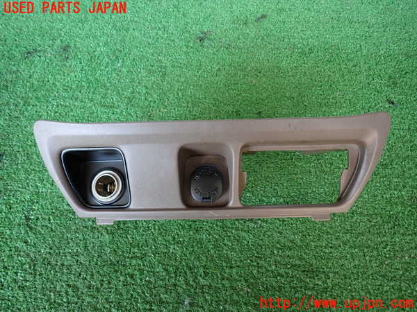 2UPJ-31787692]ランクル100系(UZJ100W)内装トリム類2 中古_m0001.jpg