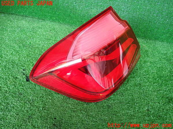 2UPJ-31791536]BMW 320i(8A20)左テールランプ 中古 (F30)_m0002.jpg