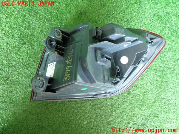 2UPJ-31791536]BMW 320i(8A20)左テールランプ 中古 (F30)_m0003.jpg