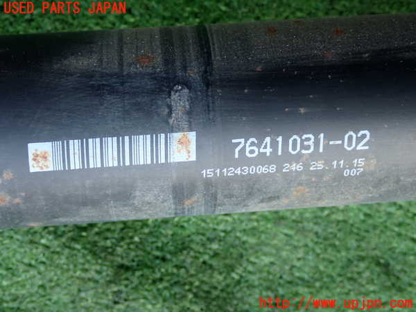 2UPJ-31793410]BMW 320i(8A20)リアプロペラシャフト 中古 (F30)_m0005.jpg