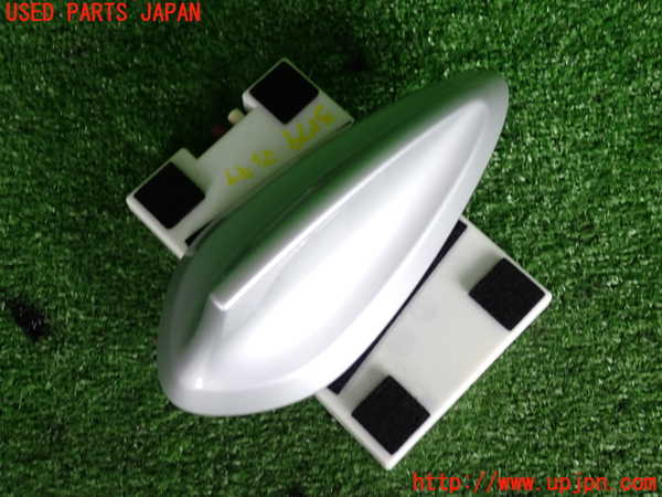 2UPJ-31796550]BMW 320i(8A20)アンテナ 中古 (F30)_m0002.jpg