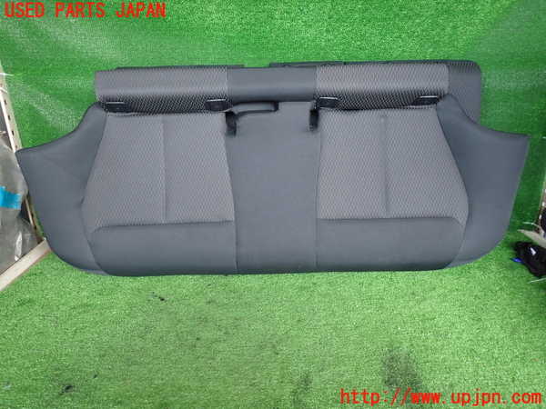2UPJ-31797385]BMW 320i(8A20)リアシート 中古 (F30)_m0002.jpg