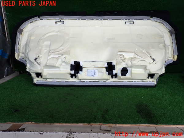 2UPJ-31797385]BMW 320i(8A20)リアシート 中古 (F30)_m0003.jpg