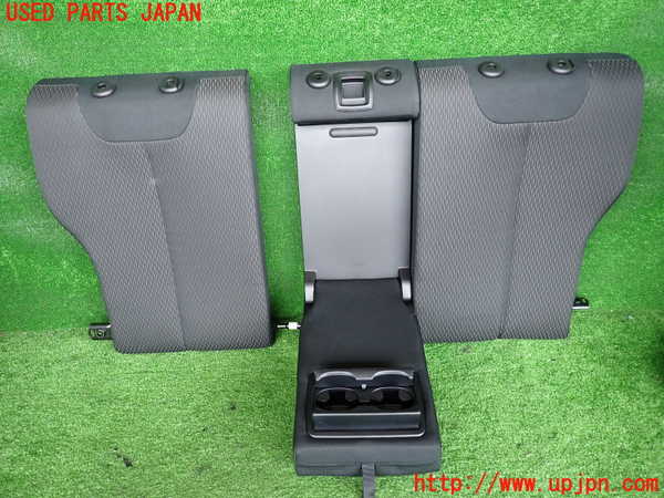 2UPJ-31797385]BMW 320i(8A20)リアシート 中古 (F30)_m0004.jpg