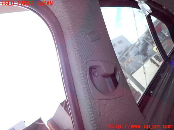 2UPJ-31797665]BMW 320i(8A20)右センターピラートリム 中古 (F30)_m0002.jpg