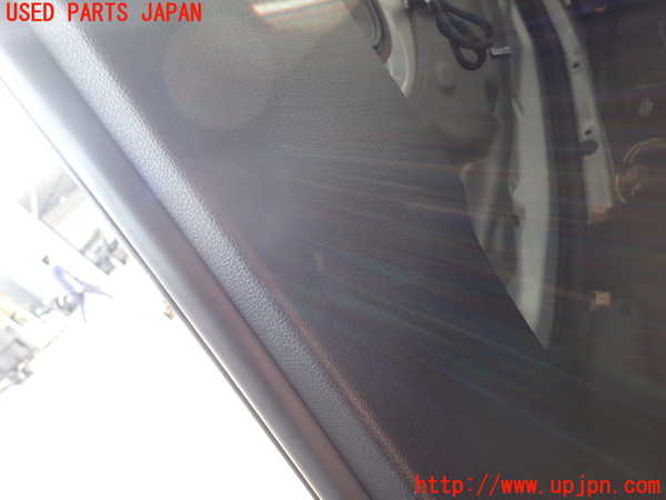 2UPJ-31797665]BMW 320i(8A20)右センターピラートリム 中古 (F30)_m0004.jpg