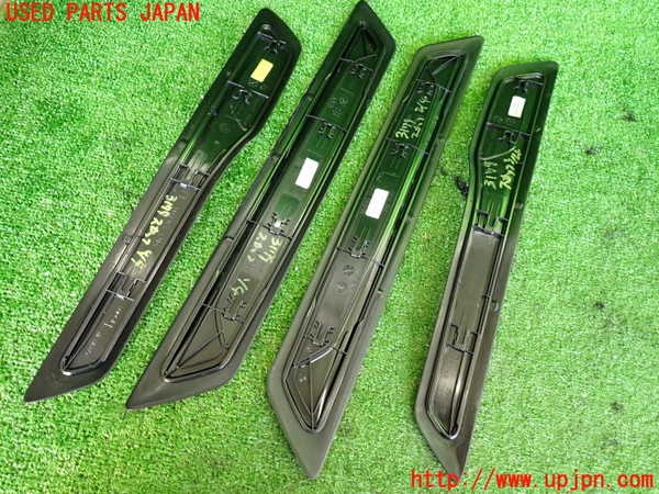 2UPJ-31797740]BMW 320i(8A20)スカッフプレート 中古 (F30)_m0004.jpg