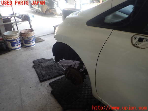 5UPJ-31801082]ノート(E12)左前フェンダー 中古_m0002.jpg