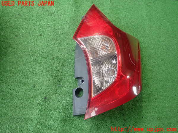 1UPJ-31801530]ノート(E12)右テールランプ 中古_m0001.jpg