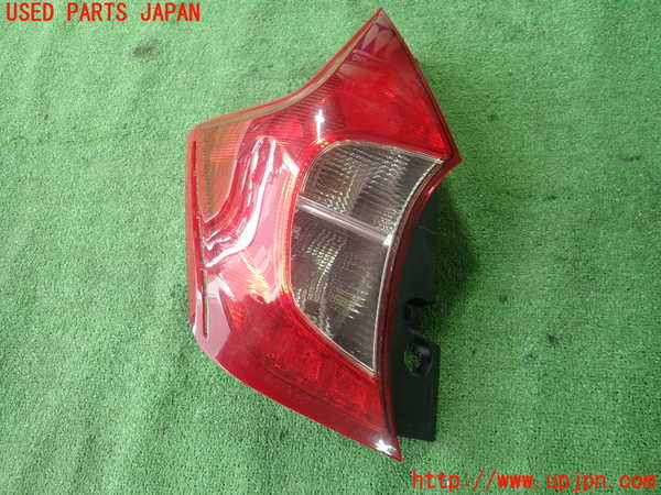 1UPJ-31801536]ノート(E12)左テールランプ 中古_m0001.jpg
