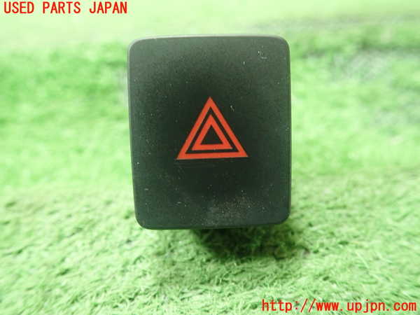 1UPJ-31806290]ノート(E12)ハザードスイッチ 中古_m0001.jpg