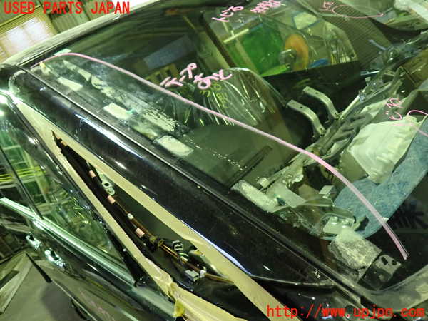 1UPJ-31811195]セレナ C27系(GFC27)フロントガラス AGC M313I 中古_m0002.jpg