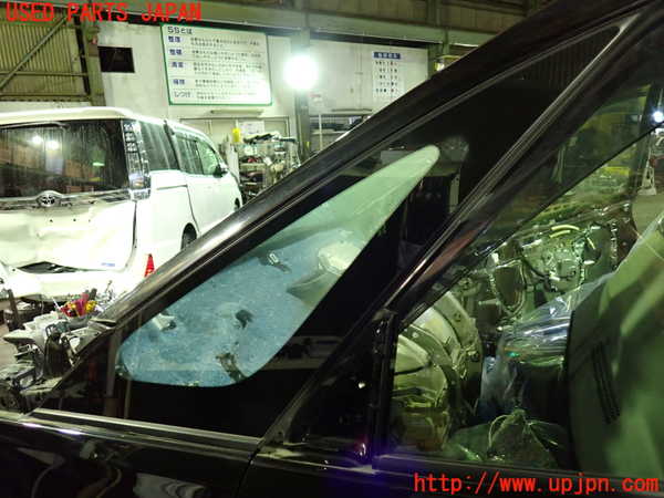 1UPJ-31811202]セレナ C27系(GFC27)左フロント三角窓ガラス NSG M3O8 中古_m0001.jpg