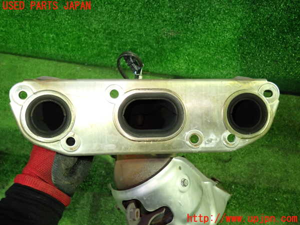 1UPJ-31812661]セレナ C27系(GFC27)触媒1 中古_m0003.jpg