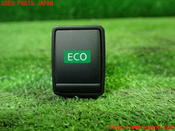 1UPJ-31816312]セレナ C27系(GFC27)スイッチ7 (ECO) 中古_m0001.jpg