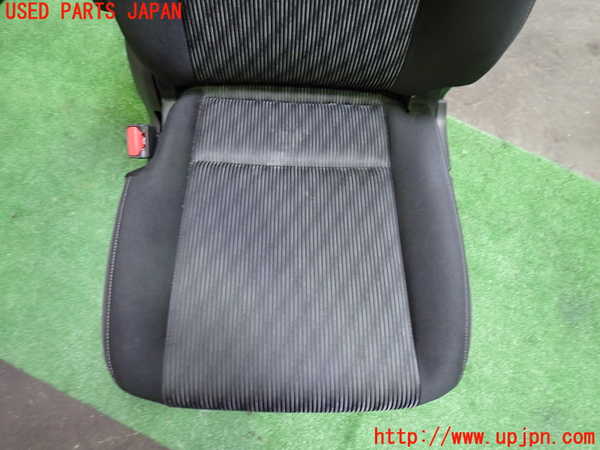 1UPJ-31817065]セレナ C27系(GFC27)助手席シート 中古_m0003.jpg