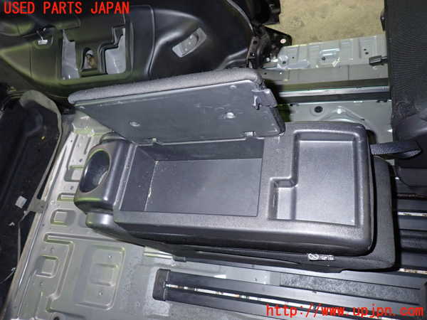 1UPJ-31817465]セレナ C27系(GFC27)補助席 中古_m0005.jpg