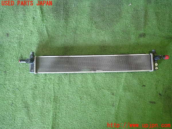 5UPJ-31822322]レクサス・CT200h(ZWA10)ラジエーター2 (サブ) 中古_m0001.jpg