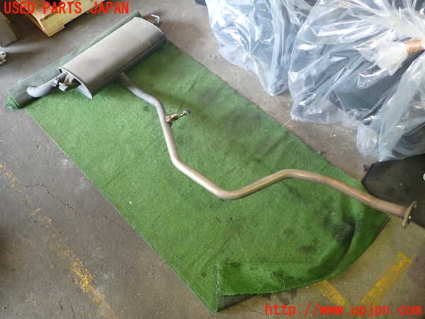 1UPJ-31822671]レクサス・CT200h(ZWA10)リアマフラー1 中古_m0002.jpg