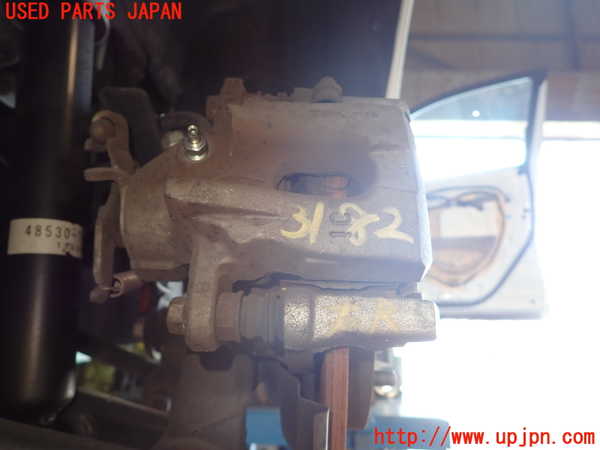 1UPJ-31824090]レクサス・CT200h(ZWA10)右リアキャリパー 中古_m0001.jpg