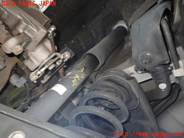 1UPJ-31825075]レクサス・CT200h(ZWA10)左リアショックアブソーバー 中古_m0001.jpg