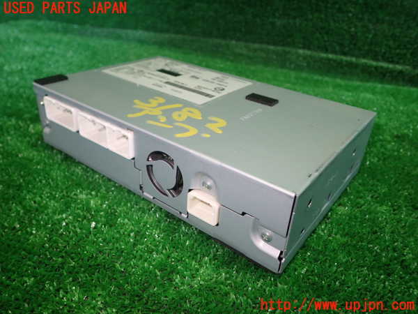 1UPJ-31826525]レクサス・CT200h(ZWA10)アンプ 中古_m0001.jpg