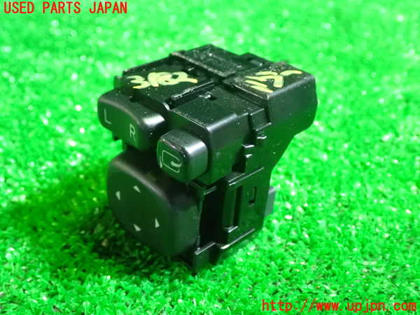 1UPJ-31826280]レクサス・CT200h(ZWA10)ミラースイッチ 中古_m0002.jpg