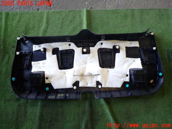 5UPJ-31821578]レクサス・CT200h(ZWA10)バックドア内張り 中古_m0004.jpg
