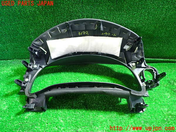 1UPJ-31827510]レクサス・CT200h(ZWA10)メーターフード 中古_m0005.jpg
