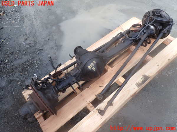 1UPJ-31834370]ランクルプラド(KZJ78W)フロントデフホーシング ジャンク部品取り_m0002.jpg