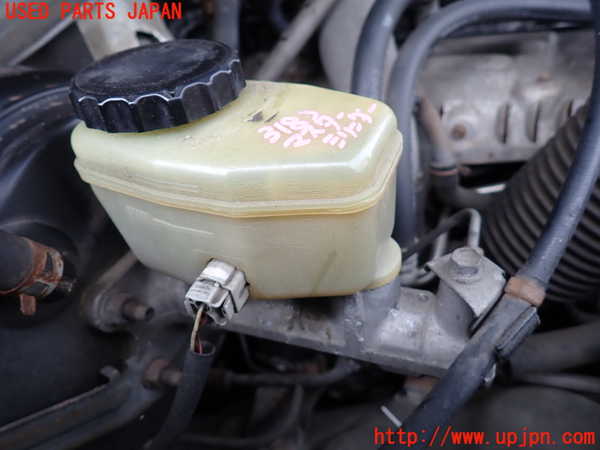 5UPJ-31834050]ランクルプラド(KZJ78W)ブレーキマスターシリンダー 中古_m0001.jpg