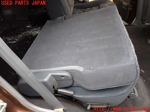 1UPJ-31837145]ランクルプラド(KZJ78W)右2列目シート 中古_m0004.jpg