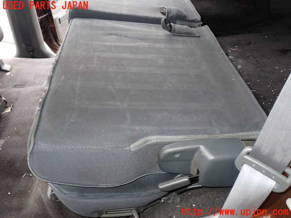 1UPJ-31837175]ランクルプラド(KZJ78W)左2列目シート 中古_m0004.jpg